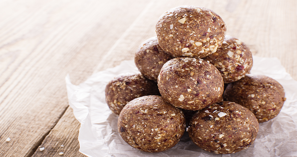How to Make Dark Cocoa Energy Balls with Hollander®